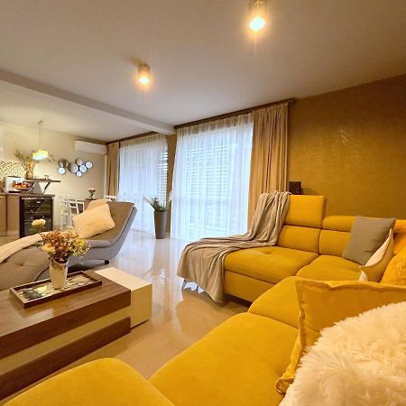 Thea Apartment Timişoara Eksteriør billede